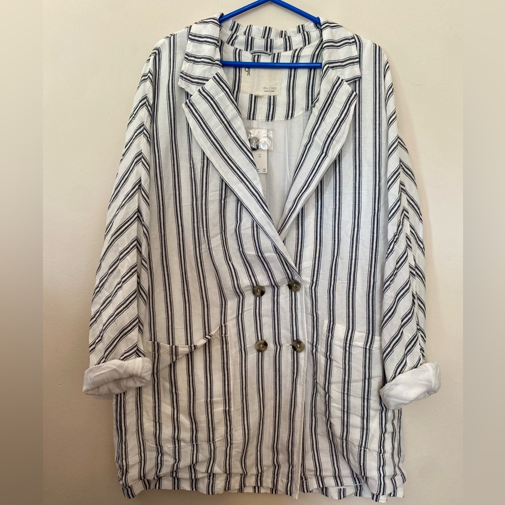 Pilcro Dolman-Sleeve Striped Gray and White Blazer NWT - Picture 6 of 10